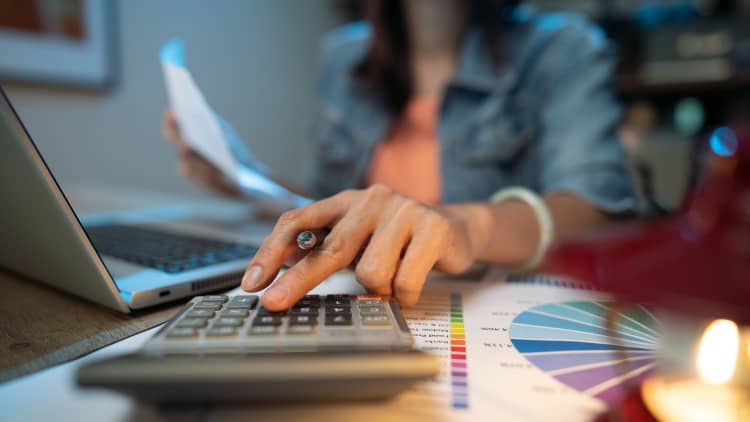 image of financial planning, business meeting (for a financial advisor)